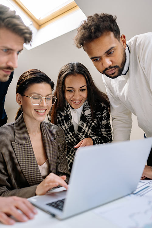 With a Roar Solutions Website you look like a mortgage expert right from the start